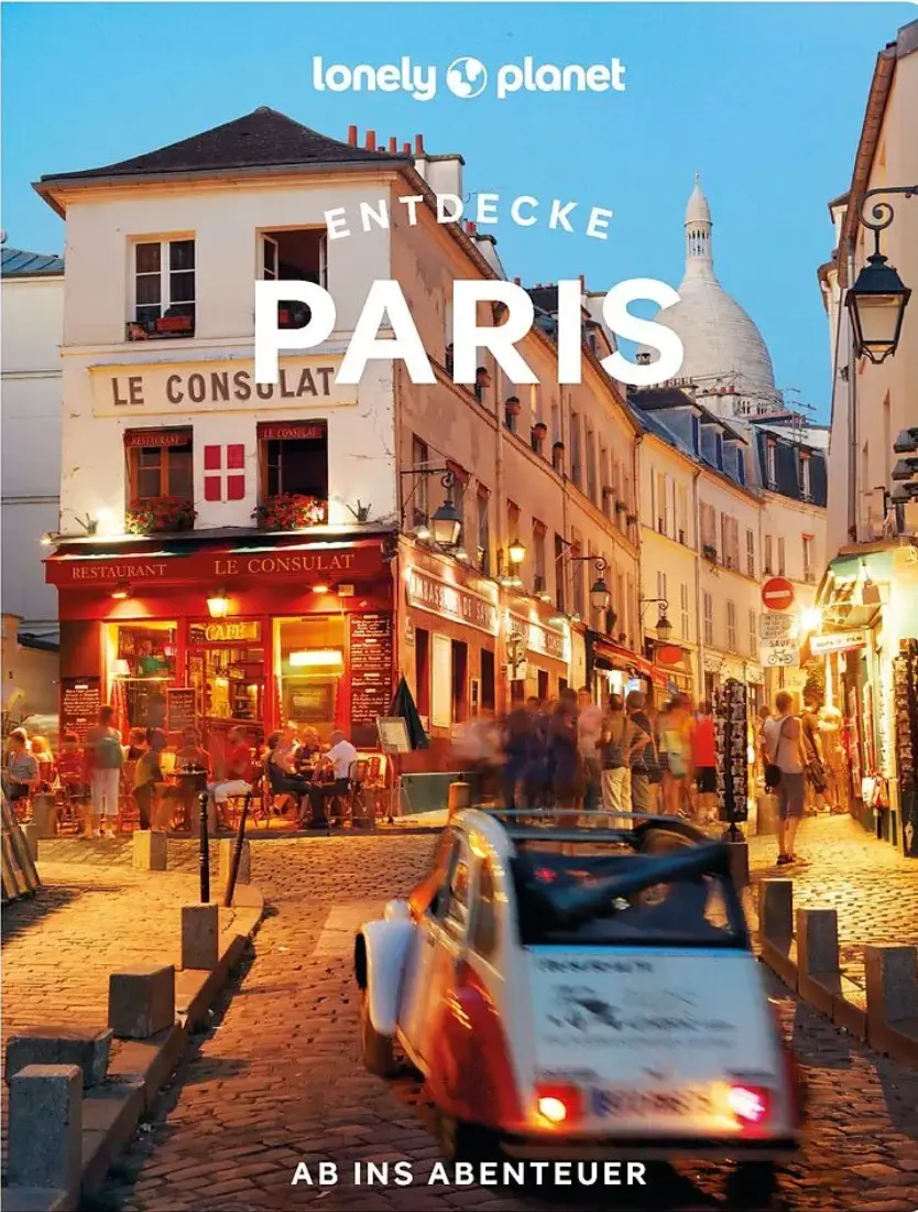 reisefuehrer-paris-lonely-planet-kaffee-gasse-auto-kopfsteinfplaster