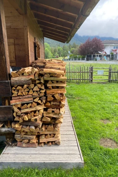Tadah_Hotel-STern_Holz