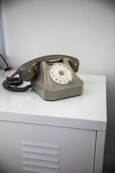 telefon-oldschool-retro