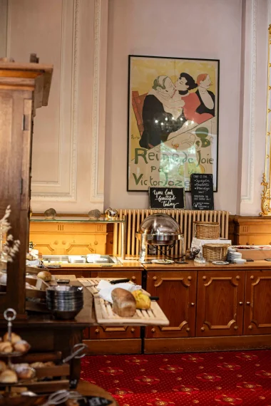 tadah-schweizerhof-flimsIMG_7280 buffet-hotel
